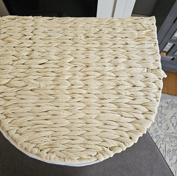 HOTEL ΜΑΥΖΟΝ BY RGI HOME Half Moon Wicker Laundry Hamper Basket with Lid Handles - Picture 13 of 16